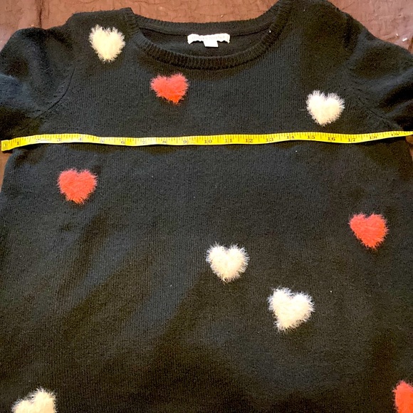 Celebrate Together Sweater Womens Med Black With Fuzzy Hearts Knit Hole - Picture 5 of 10